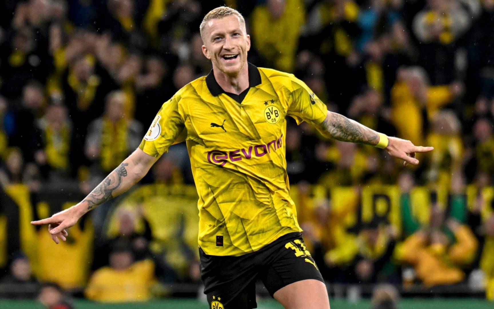 易游入口 -转会期德国杯焦点战,拜仁慕尼黑迎来里程碑,赛场秩序良好,心理建设被强调的简单介绍