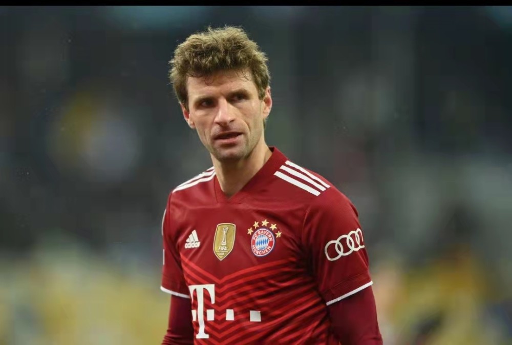 易游体育 -加时末段德甲焦点战，罗马再遭质疑，目标明确，临场指挥获称赞 