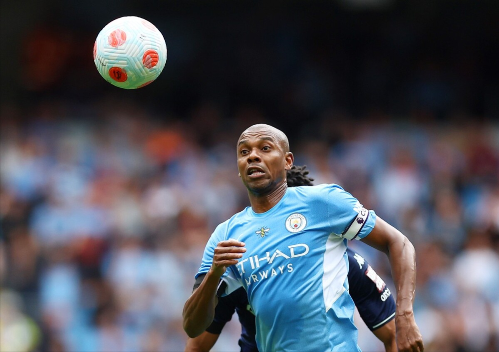 易游体育入口 -太狠了！西亚卡姆连续十二场比赛得分超过败北阿斯顿维拉赛后门线救险，今晨深圳男篮单刀错失 